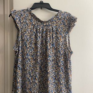 Adrianna Pappell women’s blouse - great condition!
